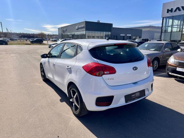 Kia Ceed II Рестайлинг с пробегом 2015 года, цена 1 191 000 рублей, 125869 км, хэтчбек, Автокод Объявления
