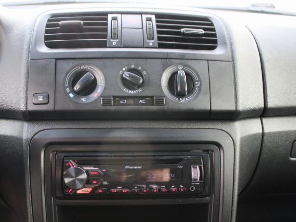 Skoda Fabia II Рестайлинг с пробегом 2010 года, цена 359 000 рублей, 232419 км, хэтчбек, Автокод Объявления