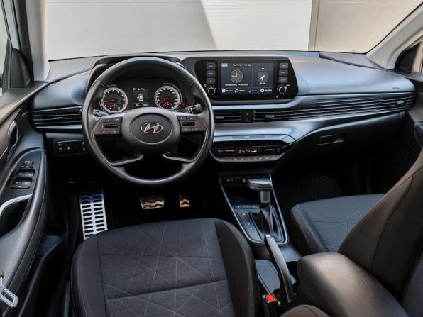 Hyundai Bayon I с пробегом 2023 года, цена 2 120 000 рублей, 37862 км, внедорожник, Автокод Объявления