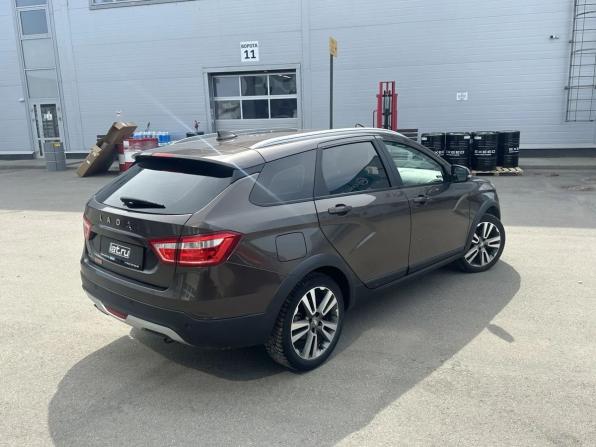 Lada (ВАЗ) Vesta I с пробегом 2021 года, цена 1 298 000 рублей, 77252 км, универсал, Автокод Объявления