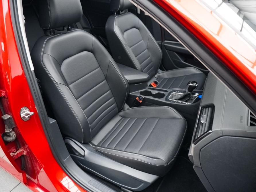 Volkswagen Jetta VII Рестайлинг Ростов-на-Дону  - изображение 26