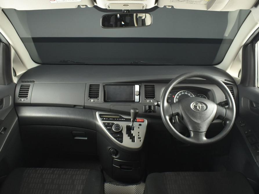 Toyota ISis I Рестайлинг Кемерово  - изображение 6