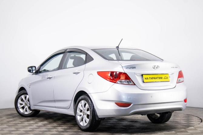 Hyundai Solaris I с пробегом 2011 года, цена 829 000 рублей, 172000 км, седан, Автокод Объявления