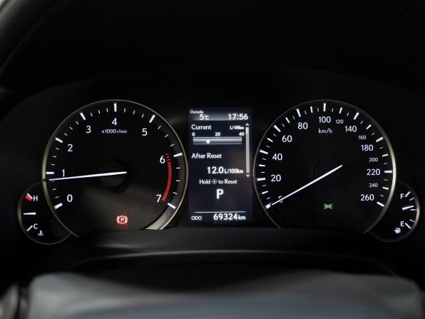 Lexus RX IV Рестайлинг с пробегом 2019 года, цена 4 965 000 рублей, 69350 км, внедорожник, Автокод Объявления
