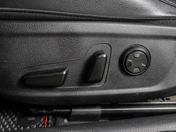 Kia Stinger I с пробегом 2018 года, цена 2 649 000 рублей, 135134 км, лифтбек, Автокод Объявления