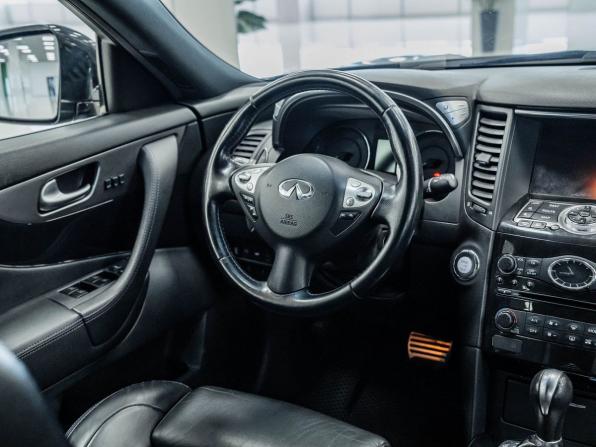 Infiniti QX70 с пробегом 2016 года, цена 2 087 000 рублей, 165453 км, внедорожник, Автокод Объявления