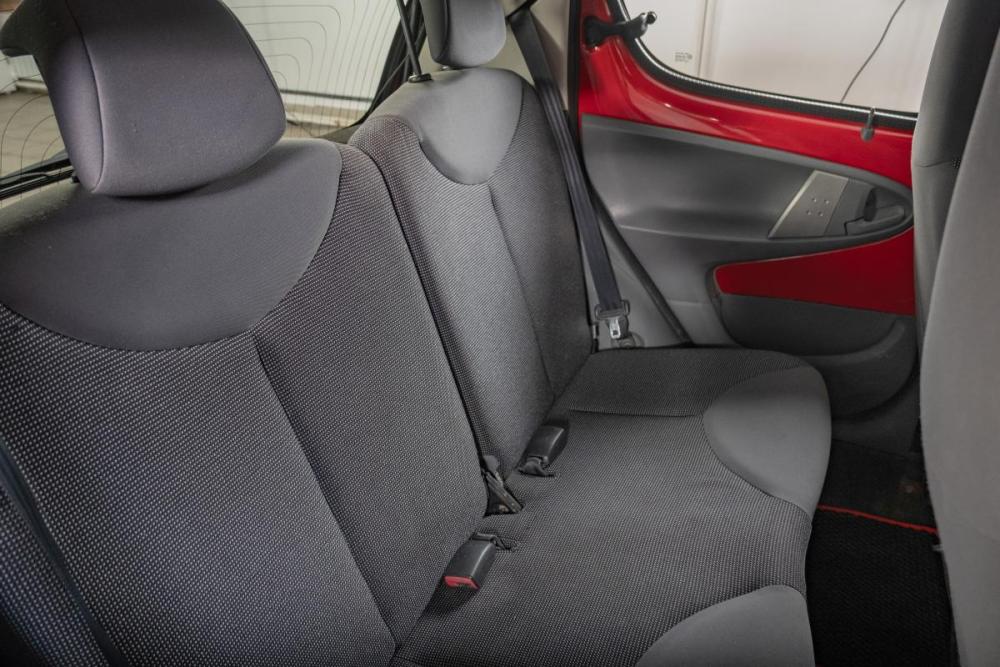 Peugeot 107 I Томск  - изображение 17