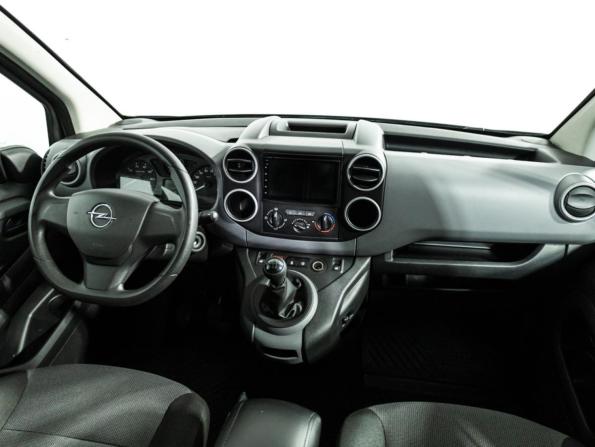 Opel Combo PCMA с пробегом 2021 года, цена 1 819 700 рублей, 36157 км, фургон, Автокод Объявления