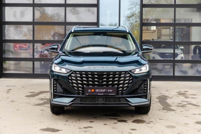 Новый JETOUR X70+ I Рестайлинг 2026 года, цена 3 399 000 рублей, внедорожник, Автокод Объявления