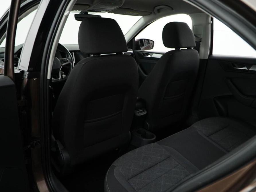 Volkswagen Polo VI Москва  - изображение 11