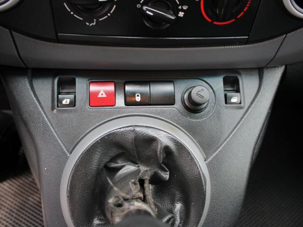 Citroen Berlingo II Рестайлинг с пробегом 2014 года, цена 569 000 рублей, 681270 км, компактвэн, Автокод Объявления