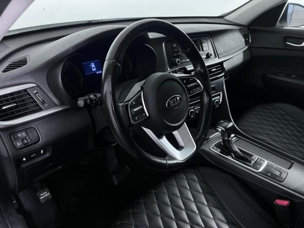 Kia Optima IV Рестайлинг с пробегом 2019 года, цена 1 350 000 рублей, 181016 км, седан, Автокод Объявления