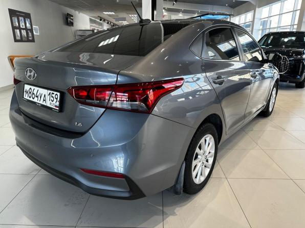 Hyundai Solaris II с пробегом 2020 года, цена 1 290 000 рублей, 170000 км, седан, Автокод Объявления