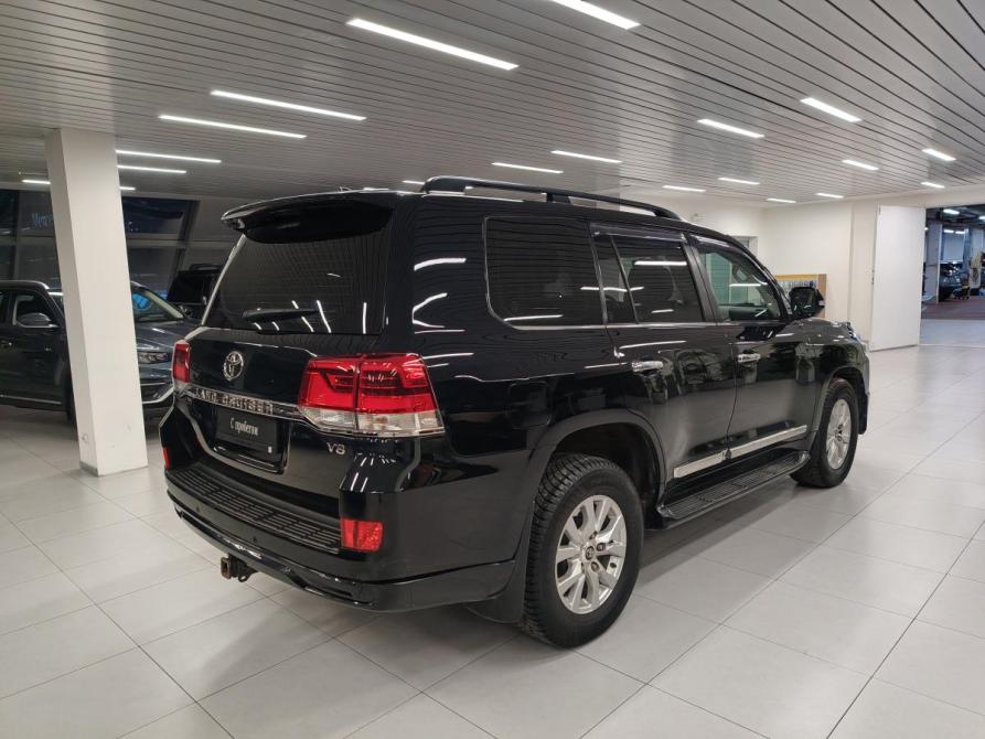 Toyota Land Cruiser 200 Series Рестайлинг 2 Санкт-Петербург  - изображение 2