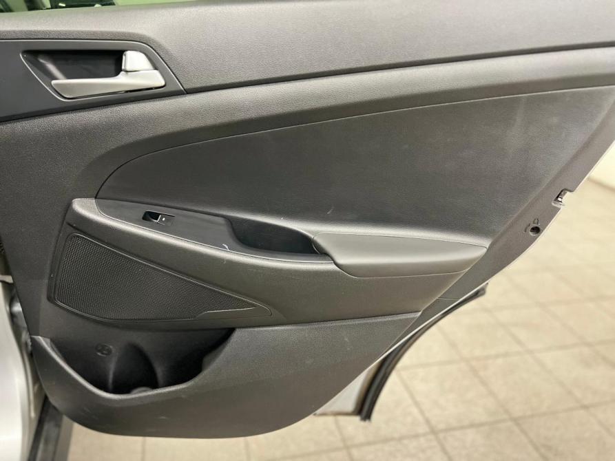 Hyundai Tucson III Рестайлинг Санкт-Петербург  - изображение 18