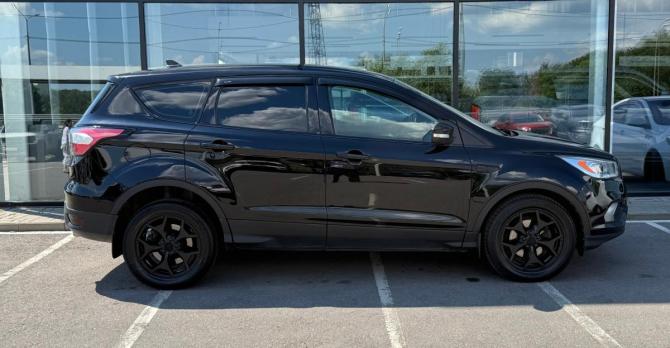 Ford Kuga II Рестайлинг с пробегом 2017 года, цена 1 510 000 рублей, 213916 км, внедорожник, Автокод Объявления