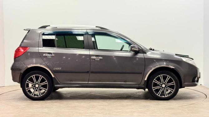 Geely MK Cross I с пробегом 2013 года, цена 260 000 рублей, 51436 км, хэтчбек, Автокод Объявления