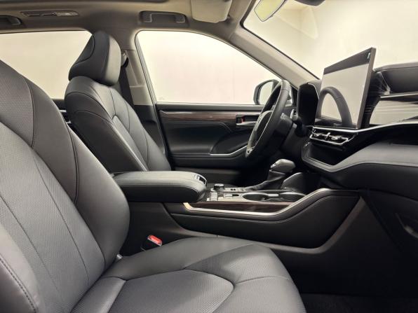 Toyota Highlander IV (XU70) с пробегом 2025 года, цена 5 450 000 рублей, 84 км, внедорожник, Автокод Объявления