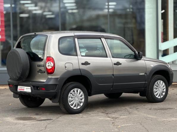 Chevrolet Niva I Рестайлинг с пробегом 2018 года, цена 769 000 рублей, 60054 км, внедорожник, Автокод Объявления