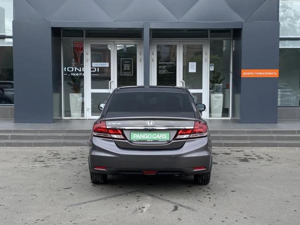 Honda Civic IX Рестайлинг с пробегом 2013 года, цена 1 065 000 рублей, 162400 км, седан, Автокод Объявления