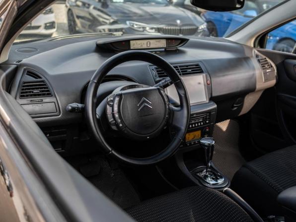 Citroen C4 I Рестайлинг с пробегом 2008 года, цена 549 000 рублей, 172510 км, хэтчбек, Автокод Объявления