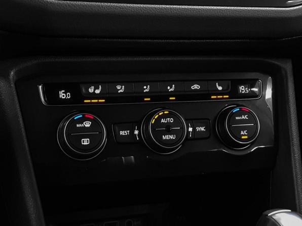 Volkswagen Tiguan II с пробегом 2020 года, цена 2 490 000 рублей, 66052 км, внедорожник, Автокод Объявления