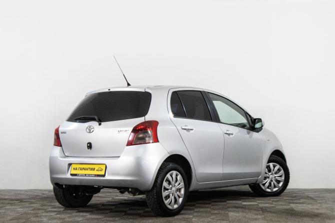 Toyota Yaris II с пробегом 2008 года, цена 599 000 рублей, 241000 км, хэтчбек, Автокод Объявления