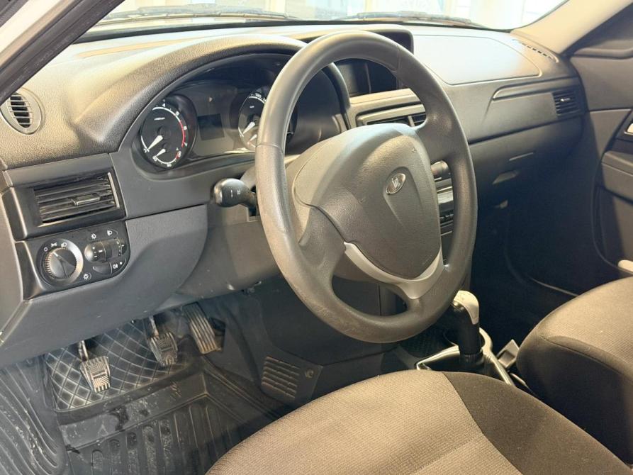 Lada (ВАЗ) Priora I Рестайлинг Тольятти  - изображение 12