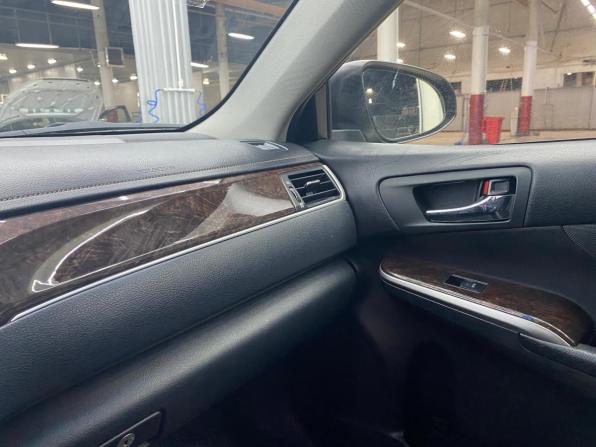 Toyota Camry VII (XV50) Рестайлинг 2 с пробегом 2018 года, цена 2 350 000 рублей, 157863 км, седан, Автокод Объявления