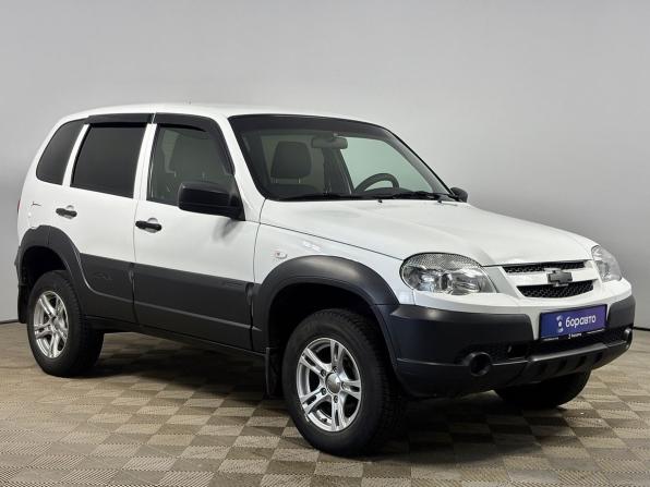 Chevrolet Niva I Рестайлинг с пробегом 2018 года, цена 755 000 рублей, 98616 км, внедорожник, Автокод Объявления