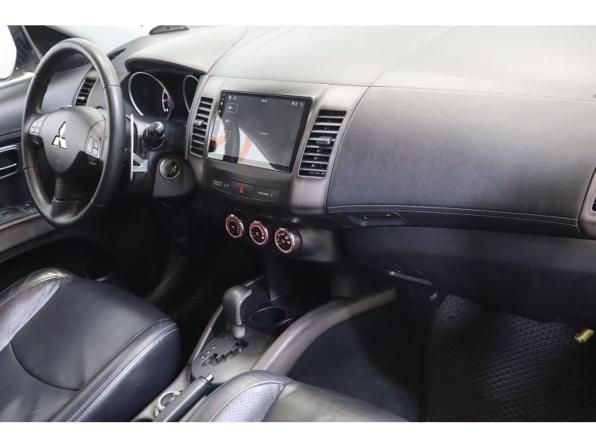 Mitsubishi Outlander II Рестайлинг с пробегом 2011 года, цена 1 147 000 рублей, 200306 км, внедорожник, Автокод Объявления