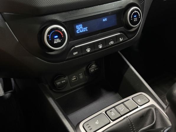 Hyundai Creta I с пробегом 2017 года, цена 1 699 000 рублей, 72837 км, внедорожник, Автокод Объявления