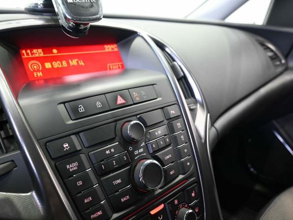 Opel Astra J с пробегом 2011 года, цена 669 900 рублей, 249000 км, хэтчбек, Автокод Объявления