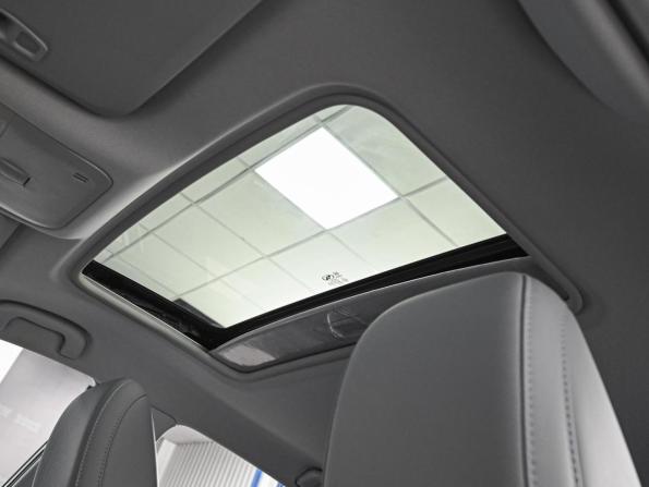 Chevrolet Monza II Рестайлинг с пробегом 2023 года, цена 1 624 000 рублей, 41779 км, седан, Автокод Объявления
