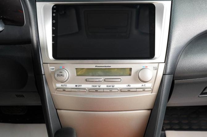 Toyota Camry VI (XV40) Рестайлинг с пробегом 2010 года, цена 1 379 000 рублей, 203000 км, седан, Автокод Объявления