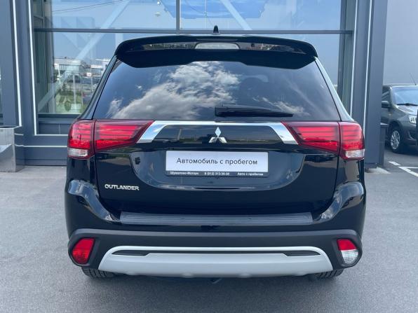 Mitsubishi Outlander III Рестайлинг 3 с пробегом 2021 года, цена 2 300 000 рублей, 100000 км, внедорожник, Автокод Объявления