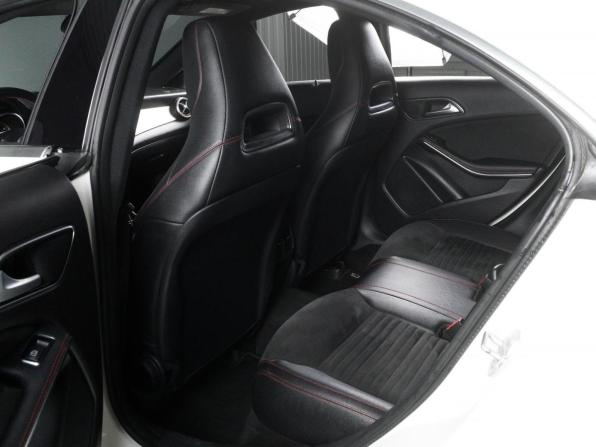 Mercedes-Benz CLA I (C117 X117) Рестайлинг с пробегом 2016 года, цена 1 809 000 рублей, 135713 км, седан, Автокод Объявления