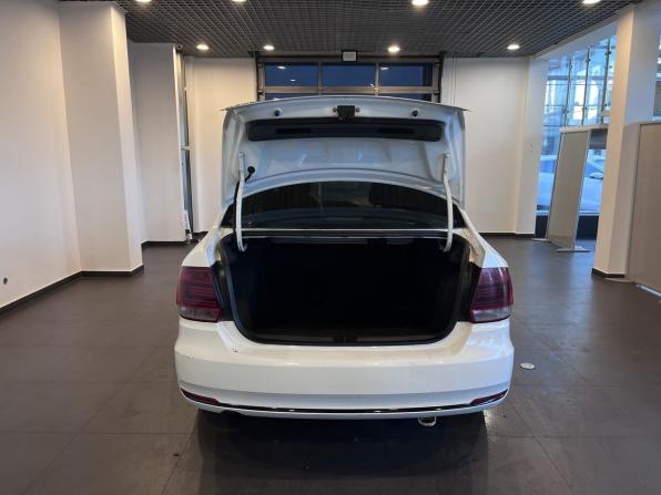 Volkswagen Polo V Рестайлинг с пробегом 2018 года, цена 595 000 рублей, 96161 км, седан, Автокод Объявления