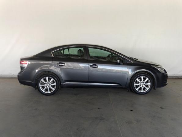 Toyota Avensis III с пробегом 2009 года, цена 1 310 000 рублей, 104893 км, седан, Автокод Объявления