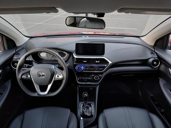 Changan Alsvin с пробегом 2023 года, цена 935 000 рублей, 77598 км, седан, Автокод Объявления
