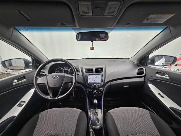 Hyundai Solaris I с пробегом 2011 года, цена 579 000 рублей, 203228 км, седан, Автокод Объявления