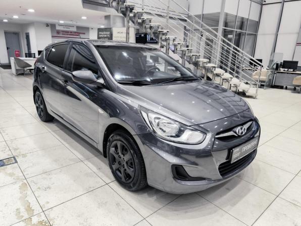Hyundai Solaris I с пробегом 2012 года, цена 599 000 рублей, 209000 км, хэтчбек, Автокод Объявления