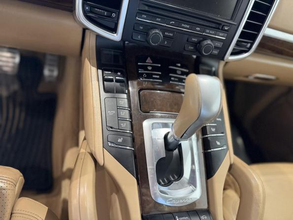 Porsche Cayenne II (958) с пробегом 2011 года, цена 2 360 000 рублей, 189000 км, внедорожник, Автокод Объявления