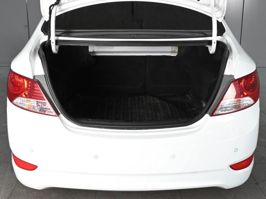Hyundai Solaris I Ростов-на-Дону  - изображение 17