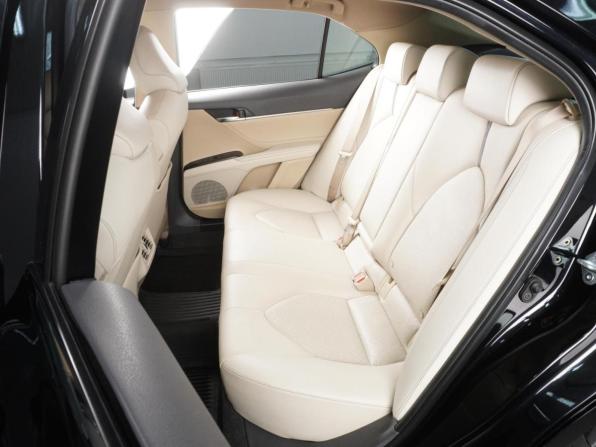Toyota Camry VIII (XV70) Рестайлинг с пробегом 2021 года, цена 3 685 000 рублей, 50794 км, седан, Автокод Объявления