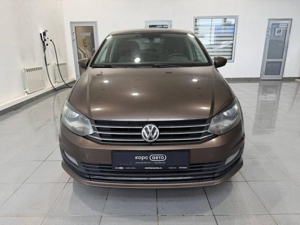 Volkswagen Polo V Рестайлинг с пробегом 2016 года, цена 1 100 000 рублей, 136084 км, седан, Автокод Объявления