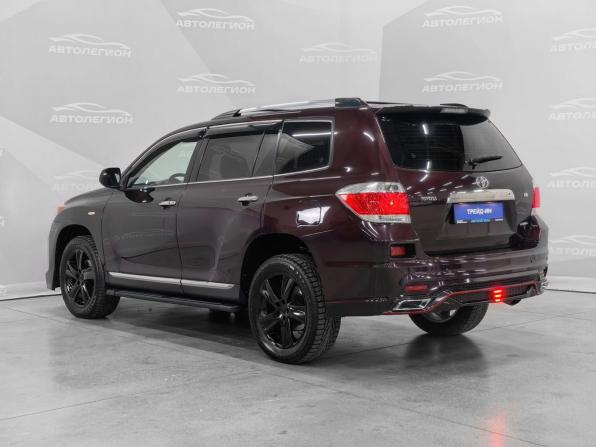 Toyota Highlander II (XU40) Рестайлинг с пробегом 2011 года, цена 1 860 000 рублей, 244080 км, внедорожник, Автокод Объявления