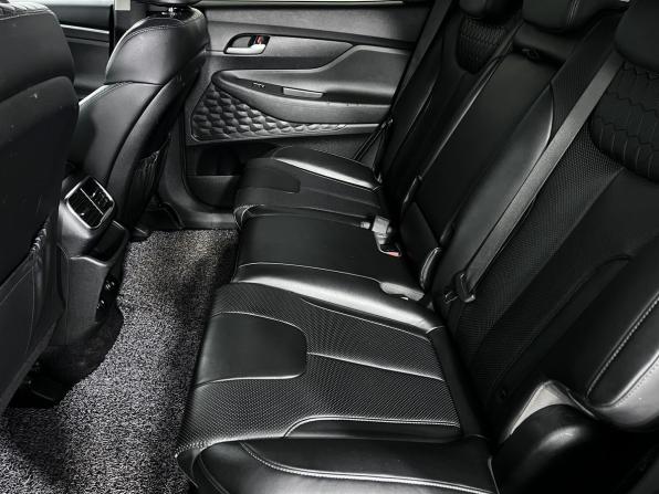 Hyundai Santa Fe IV с пробегом 2018 года, цена 2 580 000 рублей, 166500 км, внедорожник, Автокод Объявления