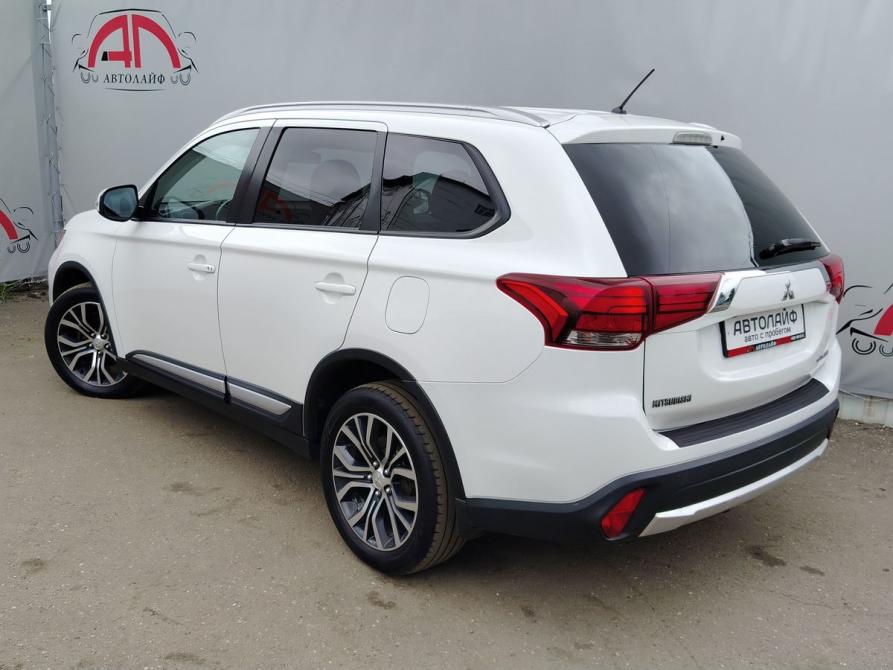 Mitsubishi Outlander III Рестайлинг 2 Ярославль  - изображение 4