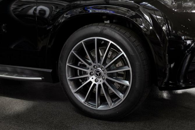 Новый Mercedes-Benz GLE II (V167) Рестайлинг 2026 года, цена 15 215 000 рублей, внедорожник, Автокод Объявления